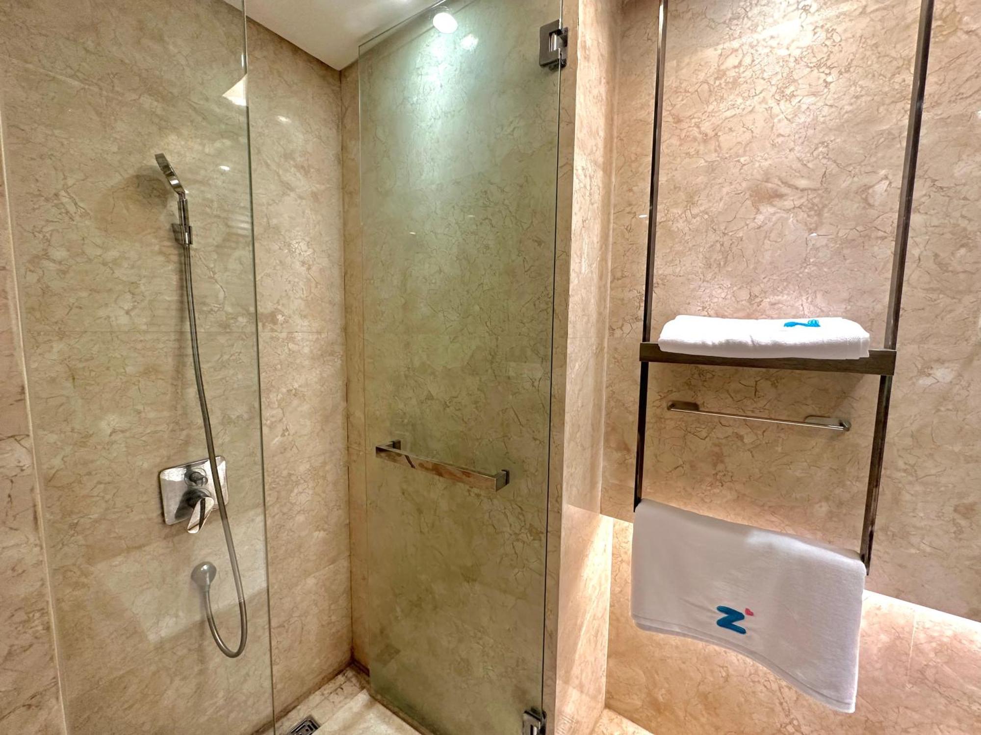 Zhome-deplex Luxury Apartment-near The Bund Shanghai