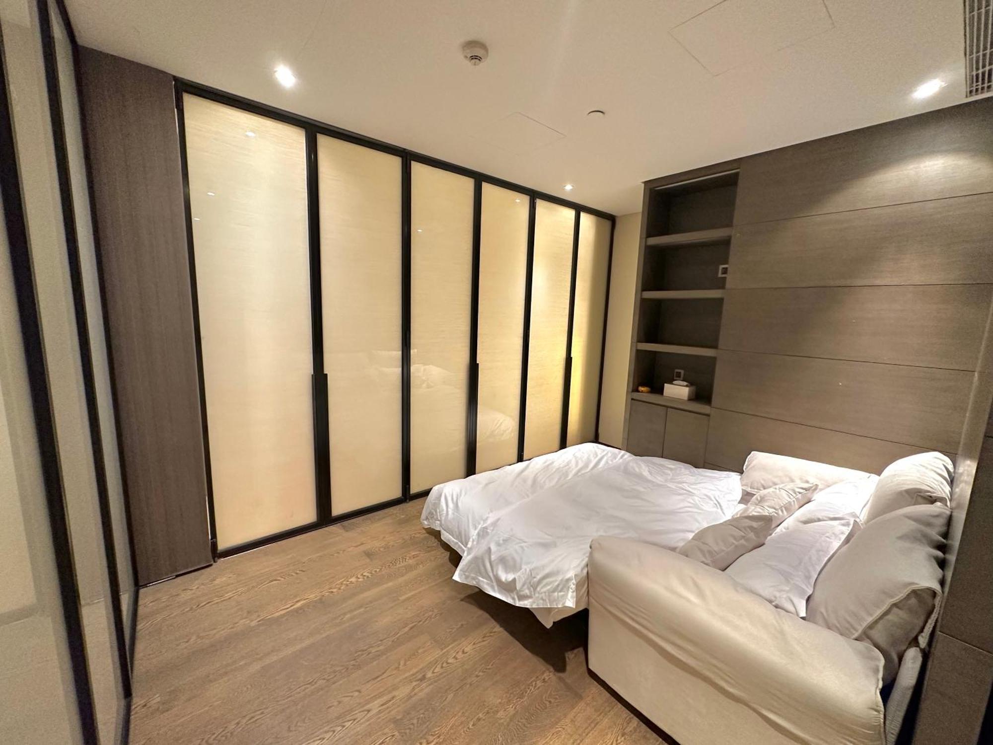 Zhome-deplex Luxury Apartment-near The Bund Shanghai