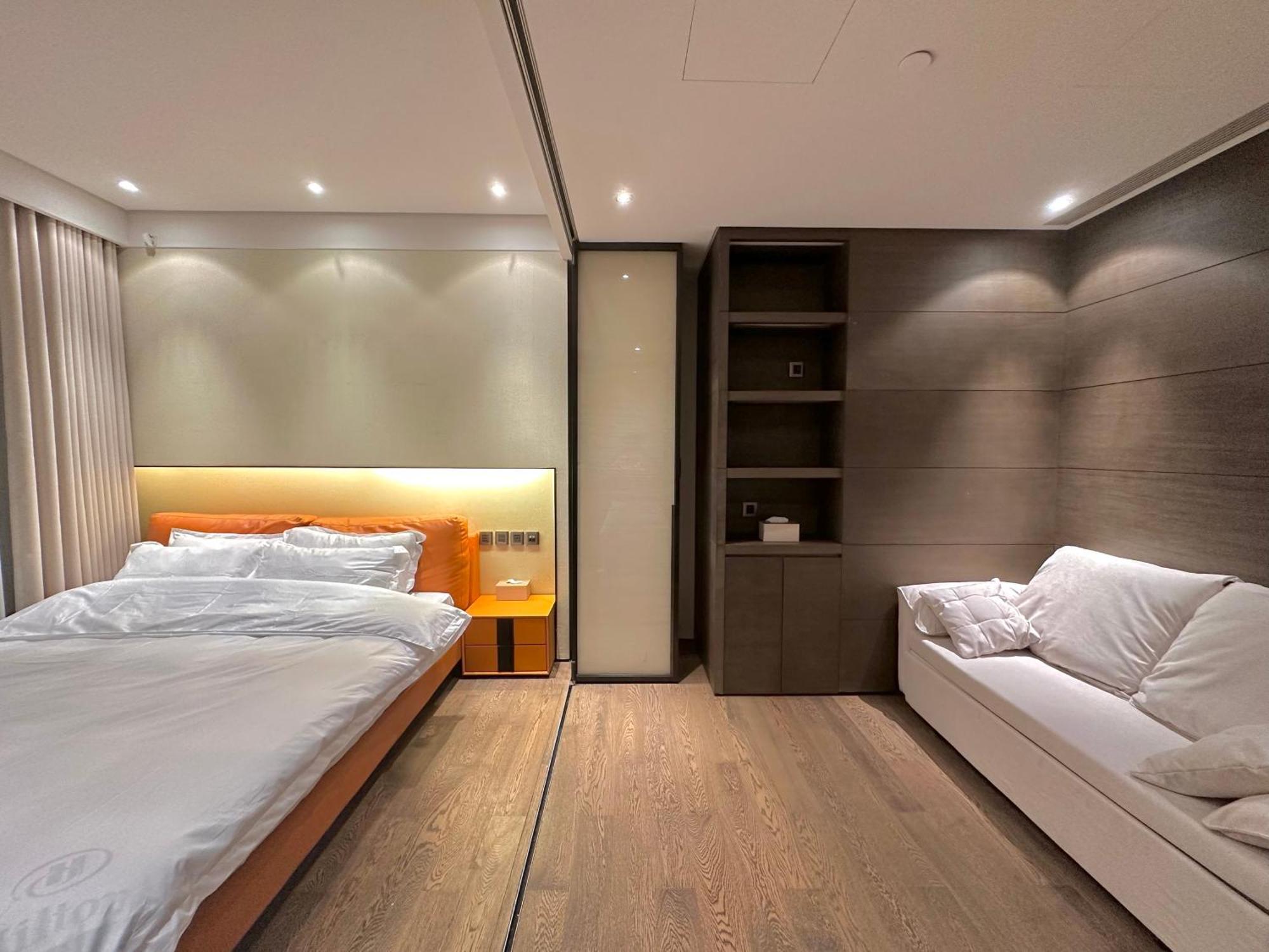 Zhome-deplex Luxury Apartment-near The Bund Apartment
